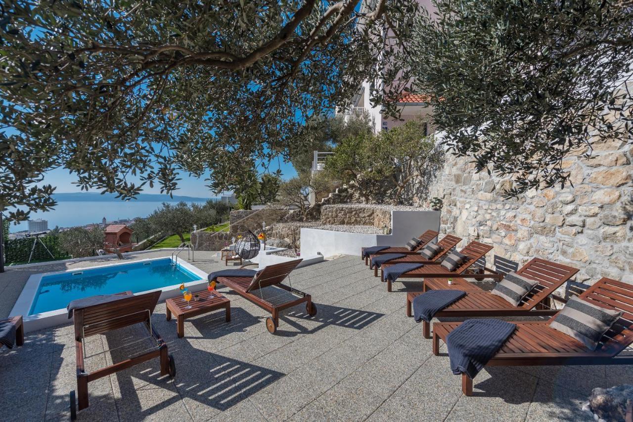 Villa Petra Apartment With Private Pool Makarska Bagian luar foto
