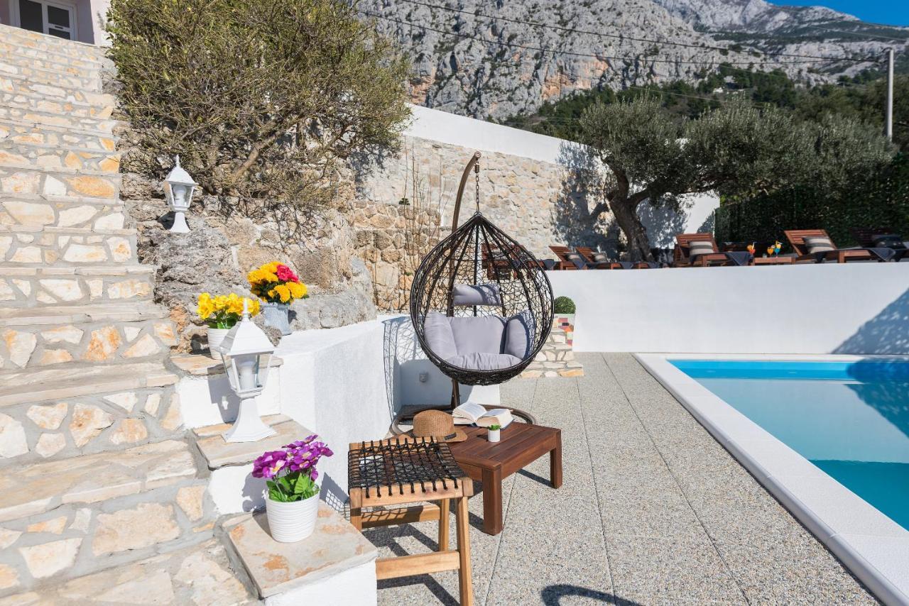 Villa Petra Apartment With Private Pool Makarska Bagian luar foto